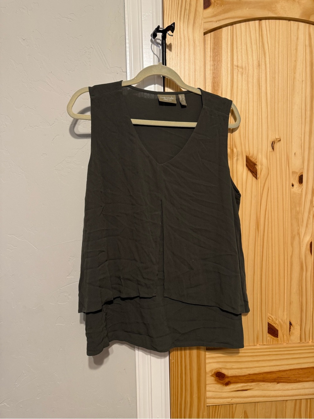 Women's Olive Green Sleeveless Tank Top